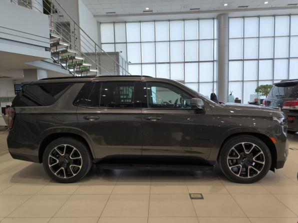 Chevrolet Tahoe V с пробегом 2021 года, цена 8 900 000 рублей, 25767 км, внедорожник, Автокод Объявления
