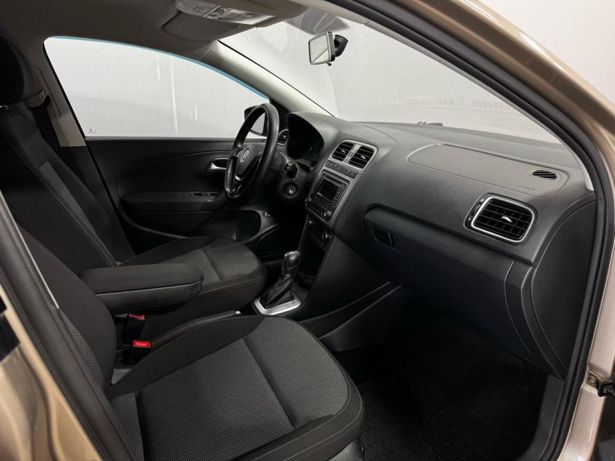 Volkswagen Polo V Рестайлинг Уфа  - изображение 11