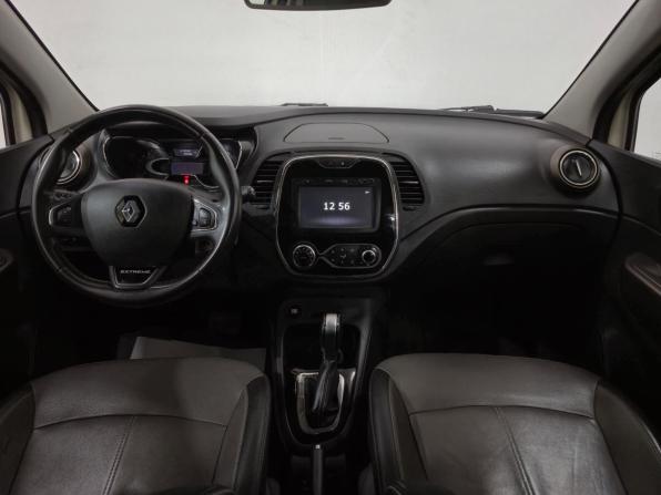 Renault Kaptur I с пробегом 2017 года, цена 1 300 000 рублей, 219947 км, внедорожник, Автокод Объявления