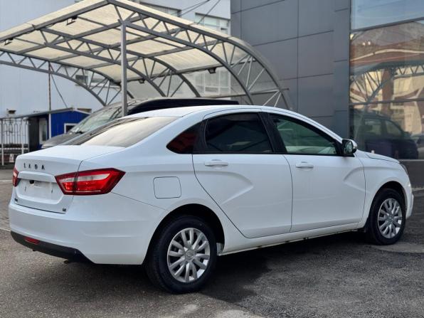 Lada (ВАЗ) Vesta I с пробегом 2019 года, цена 880 000 рублей, 130718 км, седан, Автокод Объявления