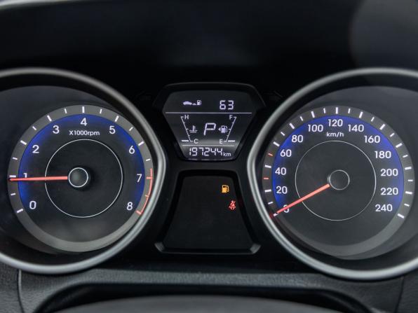 Hyundai Elantra V (MD) Рестайлинг с пробегом 2015 года, цена 1 148 000 рублей, 197244 км, седан, Автокод Объявления