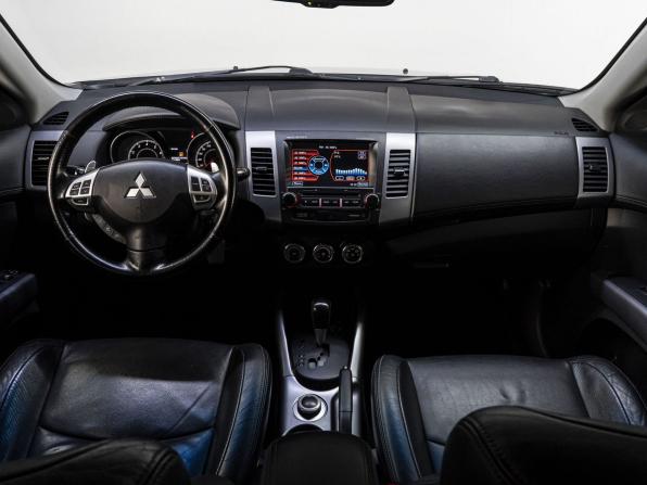 Mitsubishi Outlander II Рестайлинг с пробегом 2011 года, цена 1 125 000 рублей, 293000 км, внедорожник, Автокод Объявления
