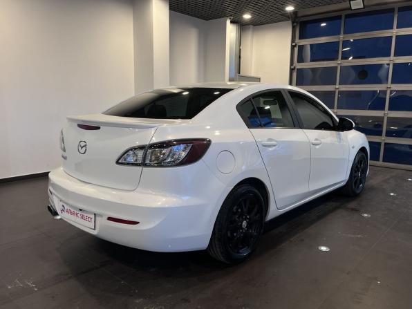 Mazda 3 II (BL) Рестайлинг с пробегом 2012 года, цена 955 000 рублей, 181376 км, седан, Автокод Объявления