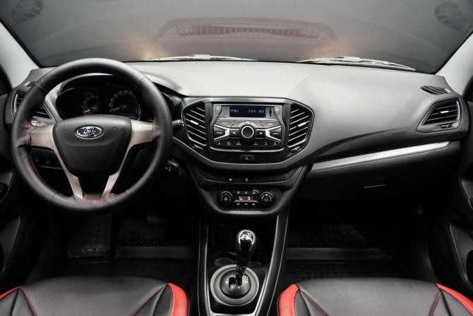 Lada (ВАЗ) Vesta I с пробегом 2017 года, цена 869 000 рублей, 137500 км, седан, Автокод Объявления