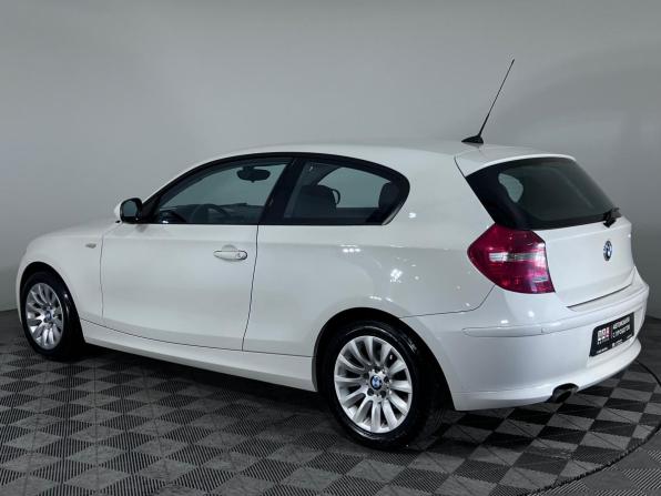 BMW 1 серии I (E81/E82/E87/E88) Рестайлинг с пробегом 2011 года, цена 925 000 рублей, 182992 км, хэтчбек, Автокод Объявления