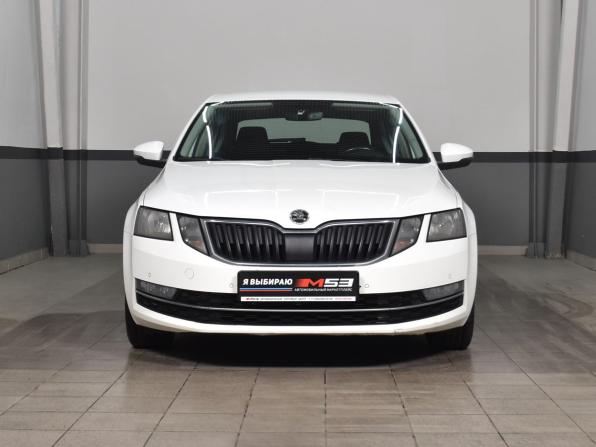 Skoda Octavia III (A7) Рестайлинг с пробегом 2019 года, цена 1 314 995 рублей, 214606 км, лифтбек, Автокод Объявления