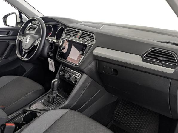 Volkswagen Tiguan II с пробегом 2020 года, цена 2 180 000 рублей, 111666 км, внедорожник, Автокод Объявления