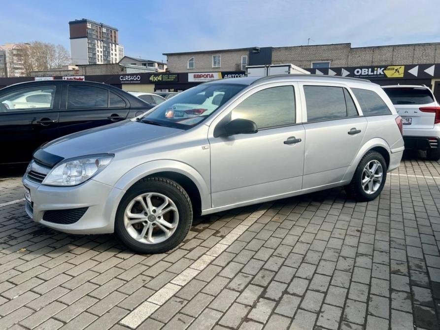 Opel Astra H Рестайлинг Киров  - изображение 1