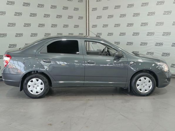 Chevrolet Cobalt II Рестайлинг с пробегом 2021 года, цена 1 030 000 рублей, 60500 км, седан, Автокод Объявления