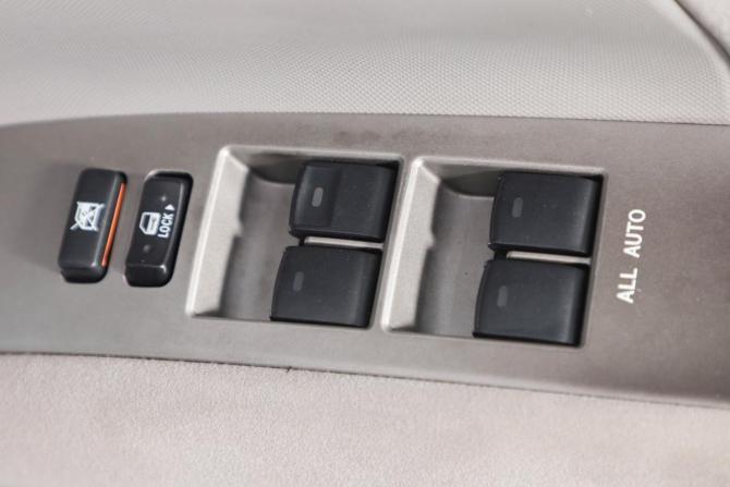Toyota Estima III с пробегом 2007 года, цена 1 699 000 рублей, 160000 км, минивэн, Автокод Объявления