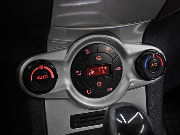 Ford Fiesta Mk6 с пробегом 2011 года, цена 598 000 рублей, 254882 км, хэтчбек, Автокод Объявления