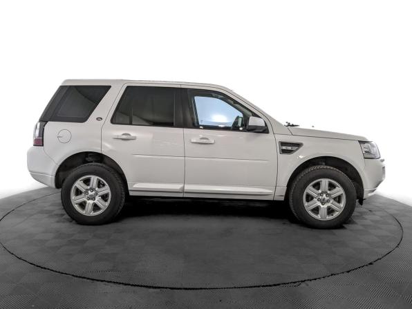 Land Rover Freelander II Рестайлинг 2 с пробегом 2013 года, цена 1 765 000 рублей, 130664 км, внедорожник, Автокод Объявления