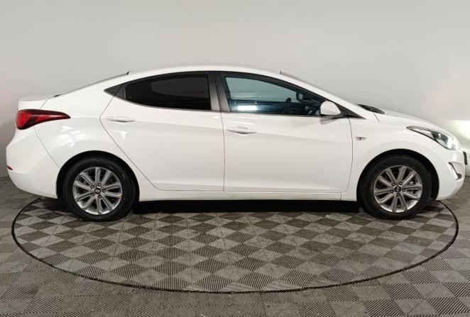 Hyundai Elantra V (MD) Рестайлинг с пробегом 2015 года, цена 1 210 000 рублей, 203210 км, седан, Автокод Объявления