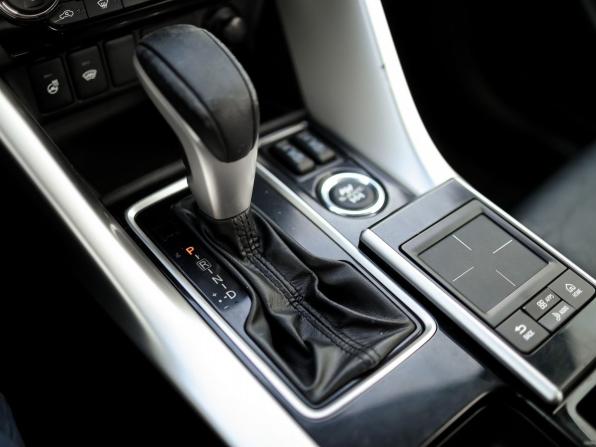 Mitsubishi Eclipse Cross I с пробегом 2018 года, цена 1 999 000 рублей, 69738 км, внедорожник, Автокод Объявления