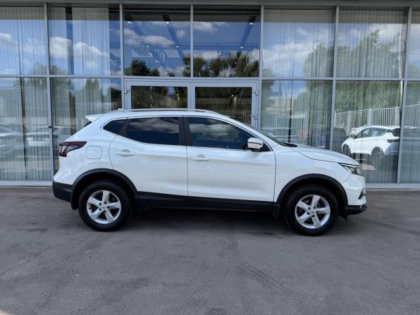 Nissan Qashqai II Рестайлинг с пробегом 2021 года, цена 2 380 000 рублей, 45070 км, внедорожник, Автокод Объявления