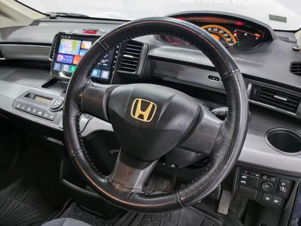 Honda Freed I с пробегом 2010 года, цена 1 160 000 рублей, 120000 км, компактвэн, Автокод Объявления