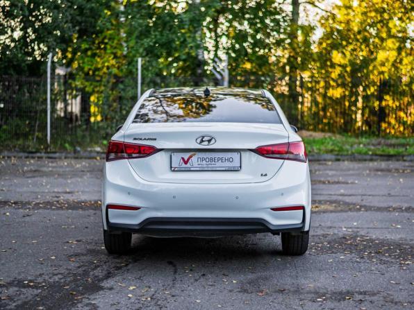 Hyundai Solaris II с пробегом 2018 года, цена 1 270 000 рублей, 142830 км, седан, Автокод Объявления