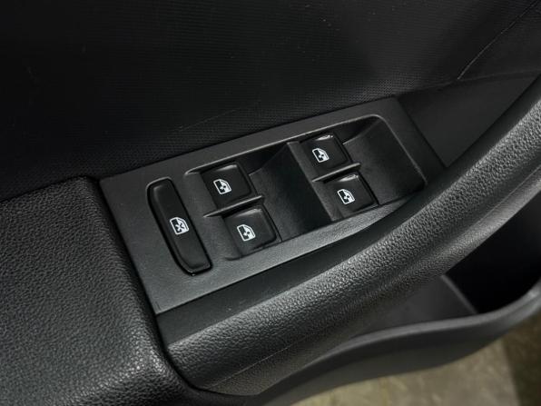 Skoda Rapid I Рестайлинг с пробегом 2018 года, цена 1 050 000 рублей, 160734 км, лифтбек, Автокод Объявления