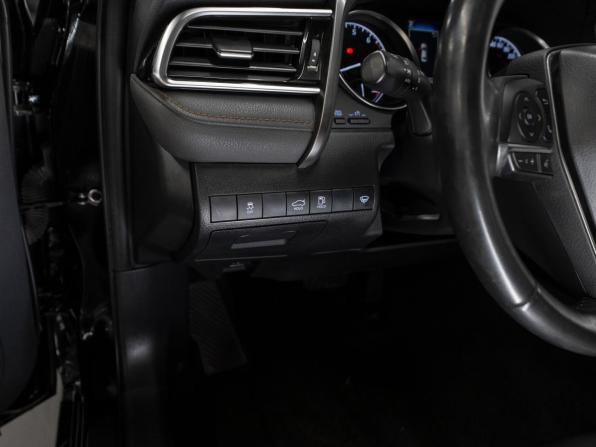 Toyota Camry VIII (XV70) с пробегом 2019 года, цена 2 490 000 рублей, 138870 км, седан, Автокод Объявления