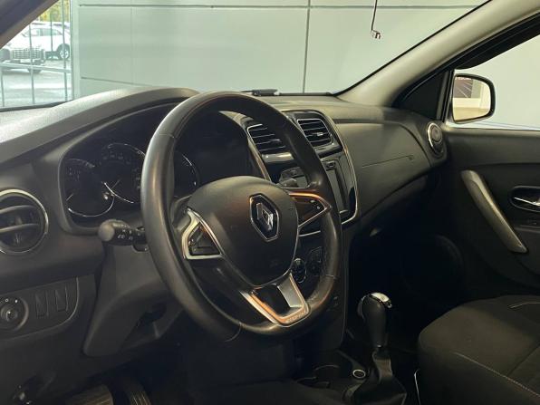 Renault Sandero II Рестайлинг с пробегом 2018 года, цена 1 147 000 рублей, 74184 км, хэтчбек, Автокод Объявления