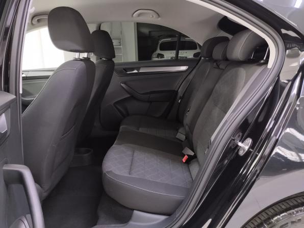 Volkswagen Polo VI с пробегом 2022 года, цена 1 760 000 рублей, 37750 км, лифтбек, Автокод Объявления
