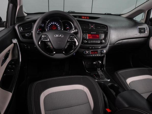 Kia Ceed II с пробегом 2012 года, цена 954 000 рублей, 150154 км, универсал, Автокод Объявления