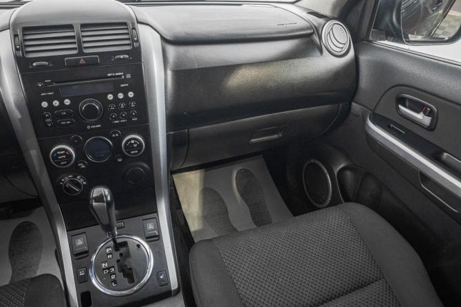 Suzuki Grand Vitara II Рестайлинг с пробегом 2010 года, цена 1 049 000 рублей, 200000 км, внедорожник, Автокод Объявления