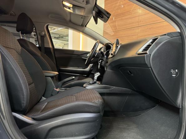 Kia Ceed III Рестайлинг с пробегом 2021 года, цена 2 039 900 рублей, 101842 км, универсал, Автокод Объявления