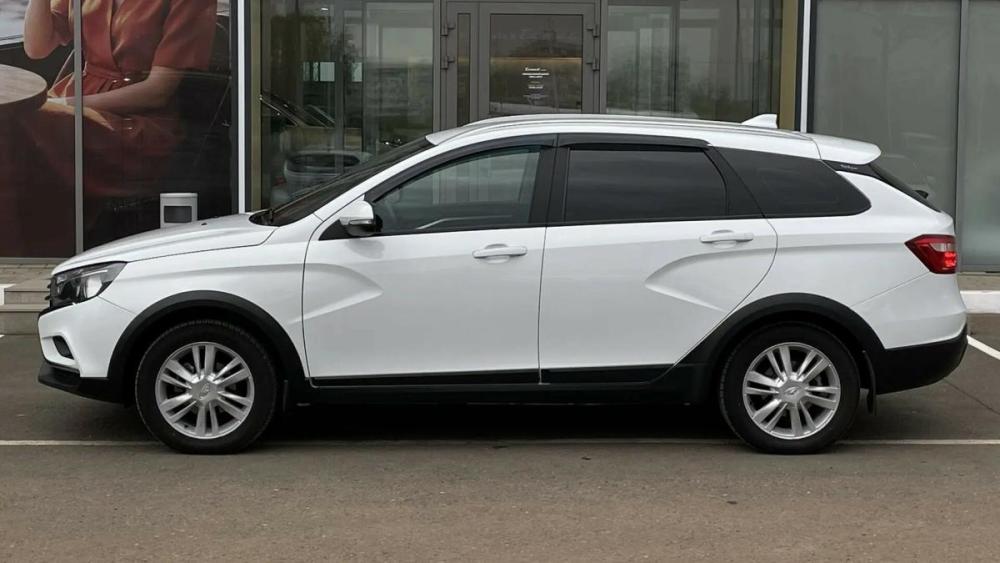 Lada (ВАЗ) Vesta I Оренбург  - изображение 5