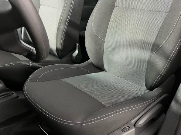 Renault Sandero II Рестайлинг с пробегом 2021 года, цена 1 325 000 рублей, 50875 км, хэтчбек, Автокод Объявления