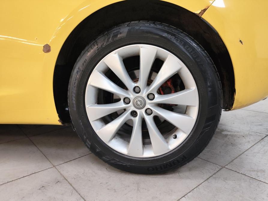 Opel Astra J Рестайлинг Москва  - изображение 9