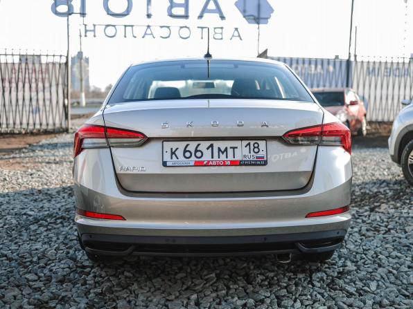 Skoda Rapid II с пробегом 2021 года, цена 1 669 000 рублей, 51137 км, лифтбек, Автокод Объявления