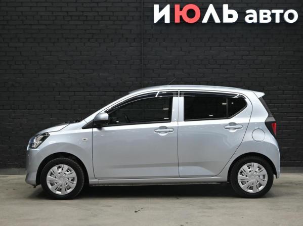 Daihatsu Mira e:S II с пробегом 2021 года, цена 860 000 рублей, 49083 км, хэтчбек, Автокод Объявления