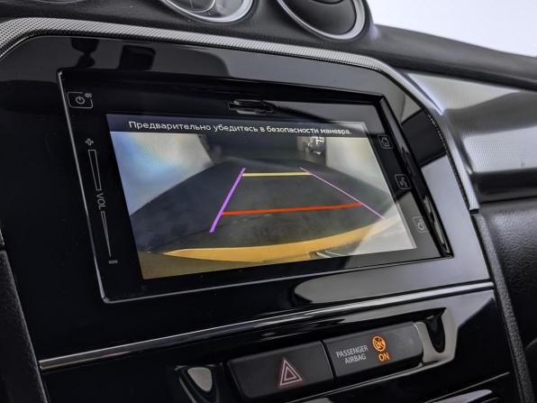 Suzuki Vitara II Рестайлинг с пробегом 2021 года, цена 2 100 000 рублей, 46190 км, внедорожник, Автокод Объявления