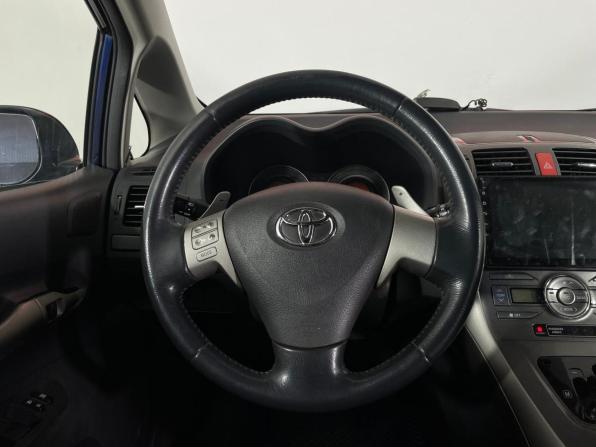 Toyota Auris I с пробегом 2007 года, цена 599 000 рублей, 278761 км, хэтчбек, Автокод Объявления