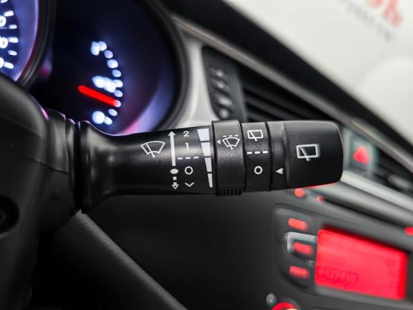 Kia Ceed II Рестайлинг с пробегом 2016 года, цена 1 051 000 рублей, 173139 км, универсал, Автокод Объявления