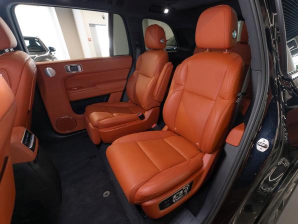 Li Auto (Lixiang) L9 I с пробегом 2023 года, цена 5 640 000 рублей, 70922 км, внедорожник, Автокод Объявления
