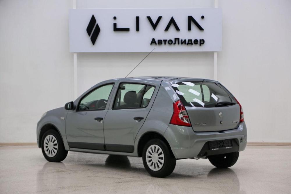 Renault Sandero I Москва  - изображение 2