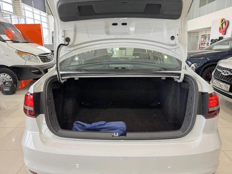 Volkswagen Jetta VI Рестайлинг Оренбург  - изображение 24