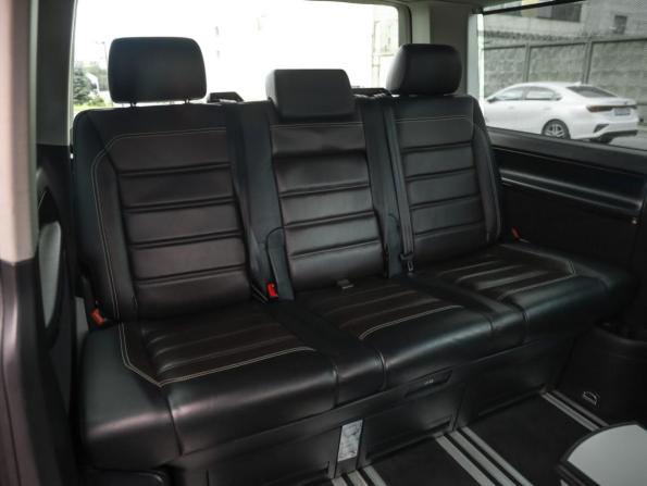 Volkswagen Multivan T6 с пробегом 2016 года, цена 3 990 000 рублей, 204610 км, минивэн, Автокод Объявления