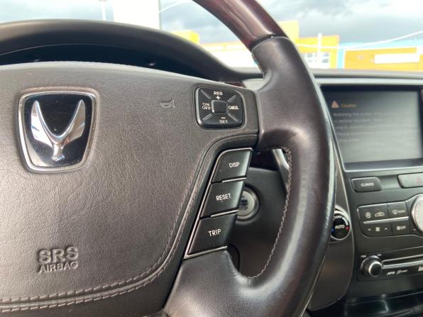 Hyundai Equus II с пробегом 2011 года, цена 1 250 000 рублей, 234100 км, седан, Автокод Объявления