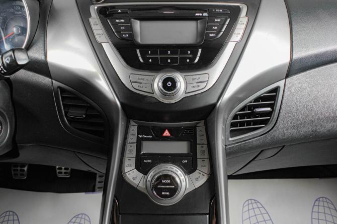 Hyundai Elantra V (MD) с пробегом 2012 года, цена 919 000 рублей, 231000 км, седан, Автокод Объявления