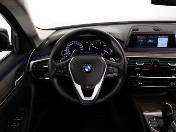 BMW 5 серии VII (G30/G31/G38) с пробегом 2017 года, цена 2 749 000 рублей, 154697 км, седан, Автокод Объявления