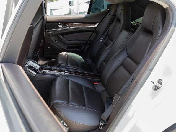 Porsche Panamera I с пробегом 2013 года, цена 3 045 000 рублей, 137131 км, лифтбек, Автокод Объявления