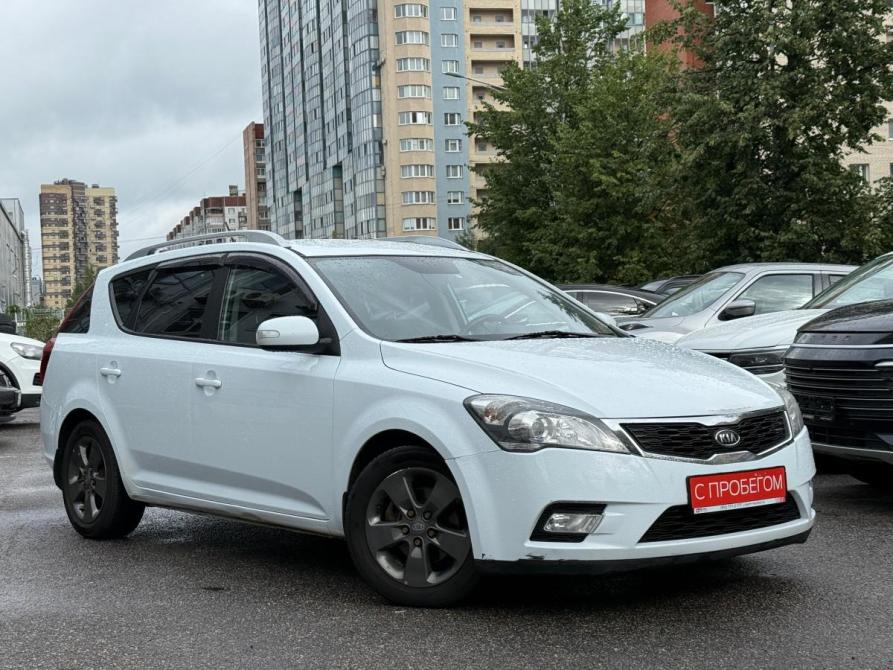 Kia Ceed I Рестайлинг Санкт-Петербург  - изображение 1