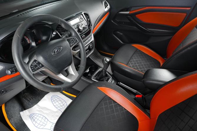 Lada (ВАЗ) Vesta I с пробегом 2020 года, цена 1 329 000 рублей, 87163 км, универсал, Автокод Объявления