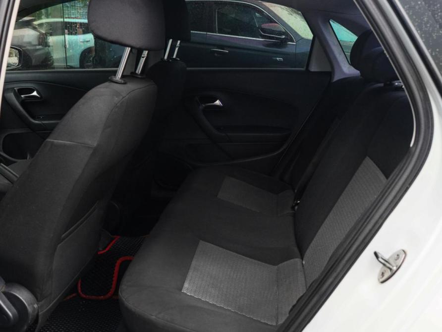 Volkswagen Polo V Москва  - изображение 8