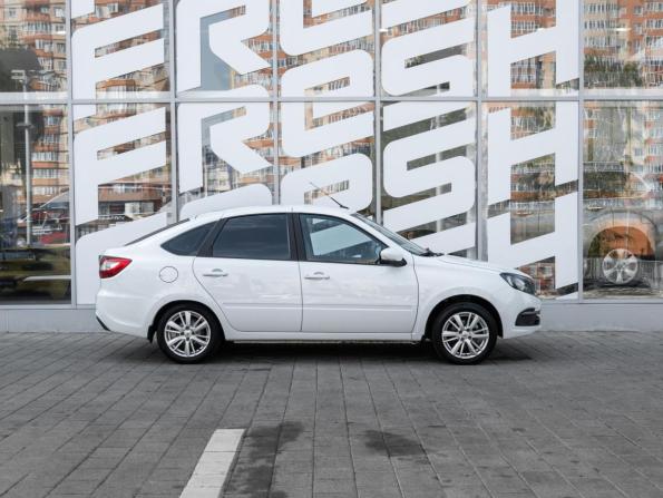 Lada (ВАЗ) Granta I Рестайлинг с пробегом 2023 года, цена 822 800 рублей, 63606 км, лифтбек, Автокод Объявления