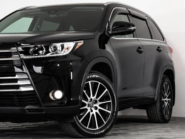 Toyota Highlander III (XU50) Рестайлинг с пробегом 2018 года, цена 3 999 000 рублей, 52105 км, внедорожник, Автокод Объявления