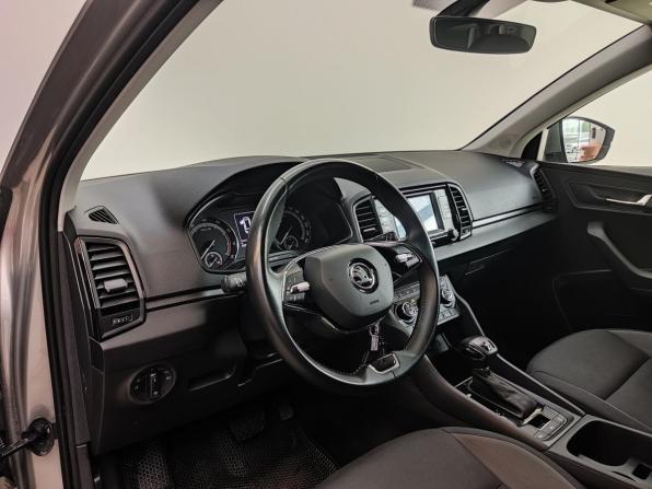 Skoda Karoq I с пробегом 2021 года, цена 2 580 000 рублей, 69271 км, внедорожник, Автокод Объявления